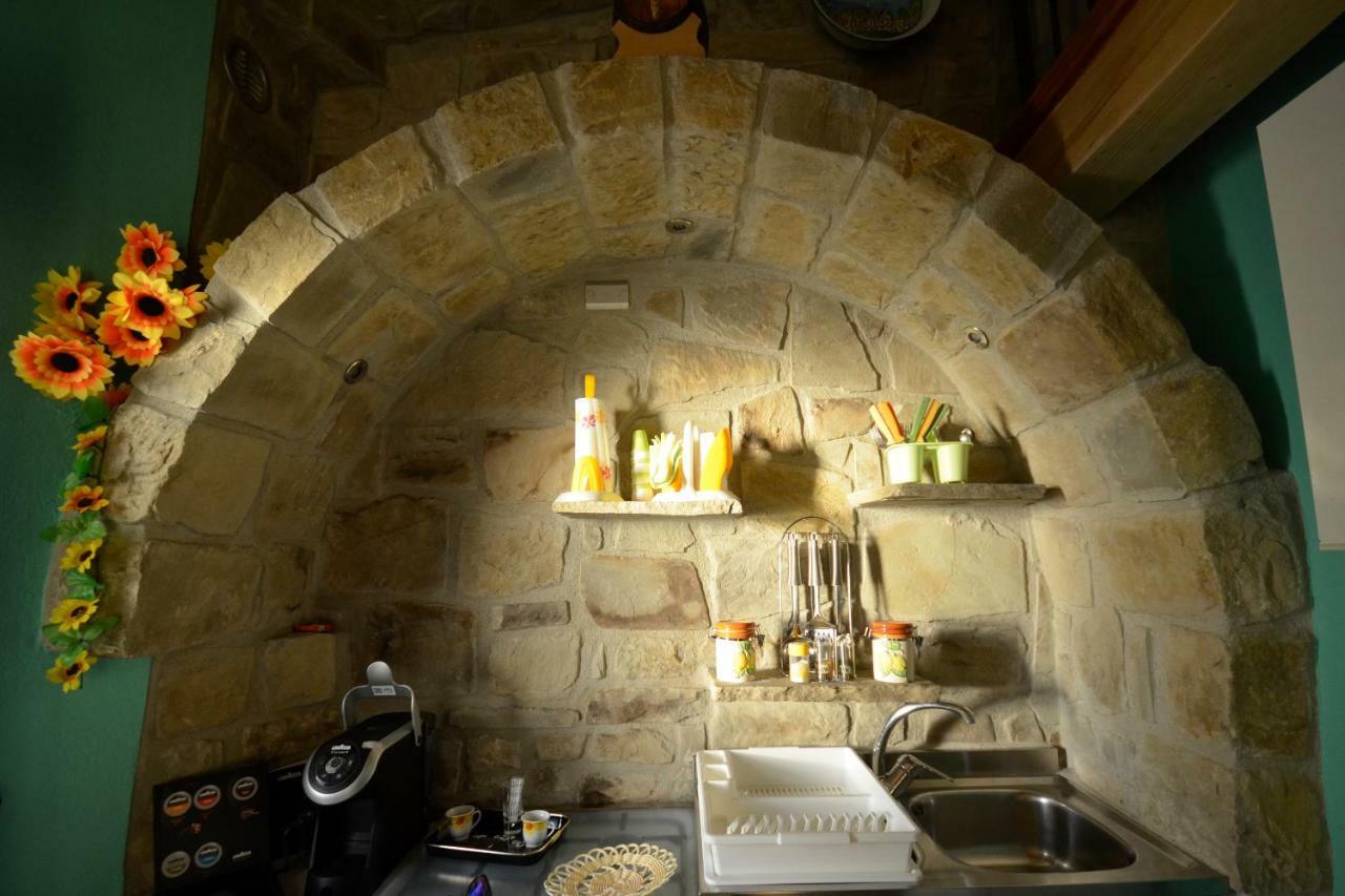 פייטרפרטוזה B&B L'Arabatana מראה חיצוני תמונה