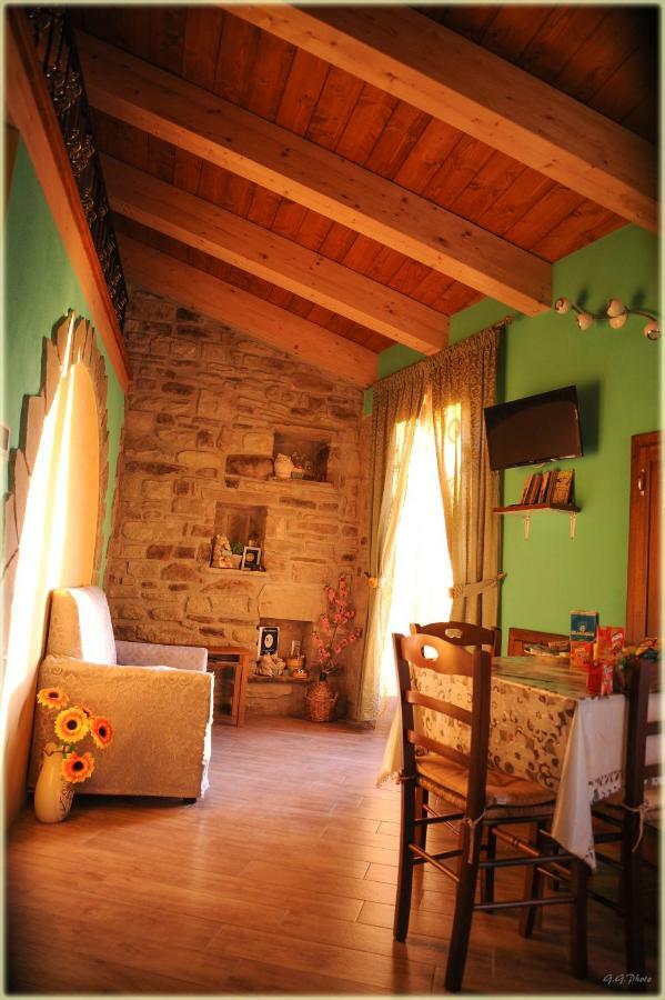 פייטרפרטוזה B&B L'Arabatana מראה חיצוני תמונה